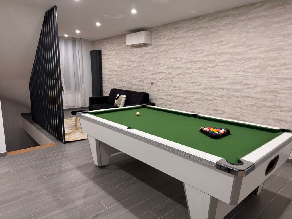 Maison Fair-Play, 12 pers., jardin, parking, billard